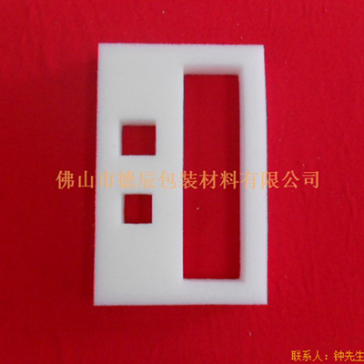 海綿內(nèi)托對(duì)各行各業(yè)產(chǎn)品起到絕緣、密封、防震、防塵、填充、隔音、固定，能夠保護(hù)包裝產(chǎn)品在運(yùn)輸過程中安然無恙，起到保護(hù)產(chǎn)品的一個(gè)作用，同時(shí)可以美化產(chǎn)品，提升產(chǎn)品檔次。
3海綿內(nèi)托適用范圍
